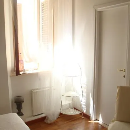 Maison Croix * Rom
